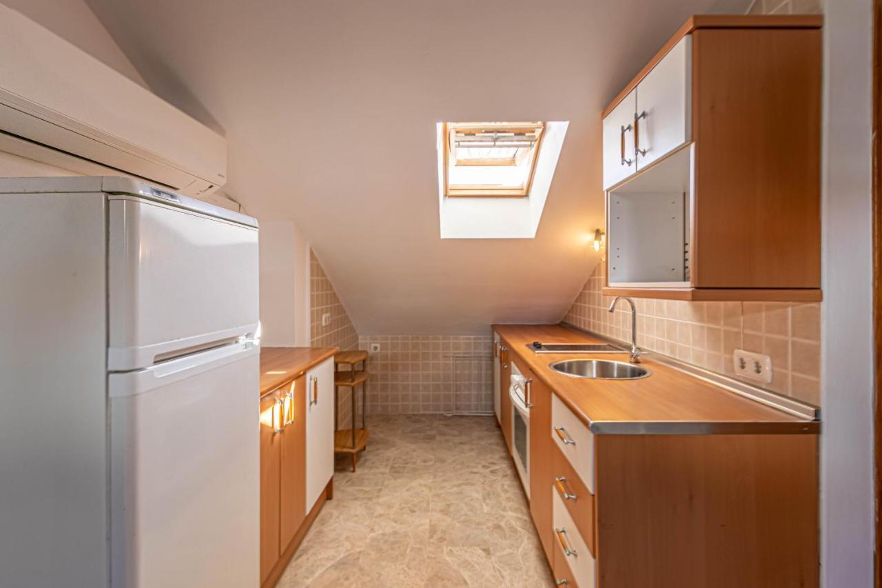 797 Holiday Rentals- Duplex Para 7 En La Carihuela A 1 Min De La Playa Торемолинос Екстериор снимка